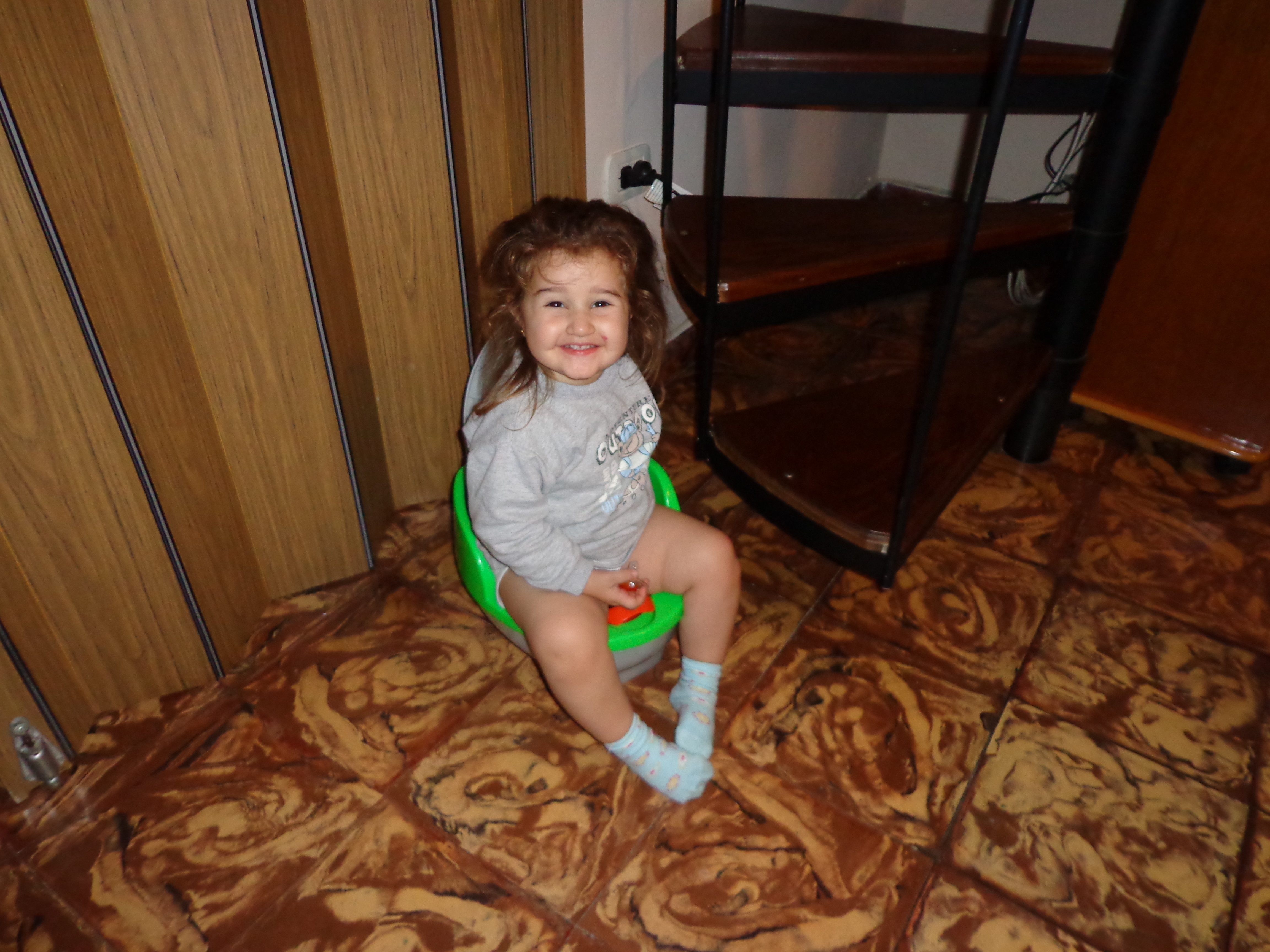 fotos/2012-12-25 - Iara en la casa de la abuela mirta/DSC00053.JPG